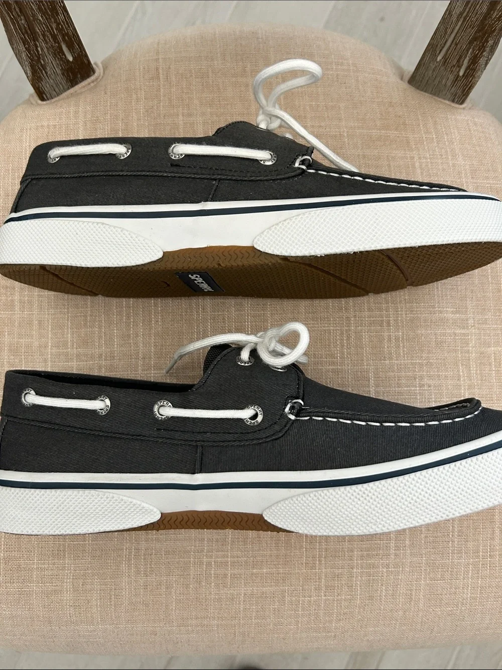 Sperry men’s shoe